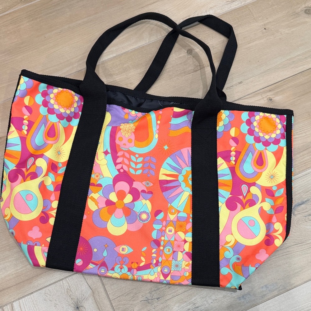 AMIKA Neon Tote Bag XL NEW